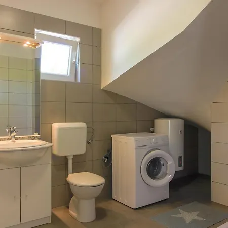 New Seve Ii With Pool, Near The Town Center, 3km From The Villa Pula